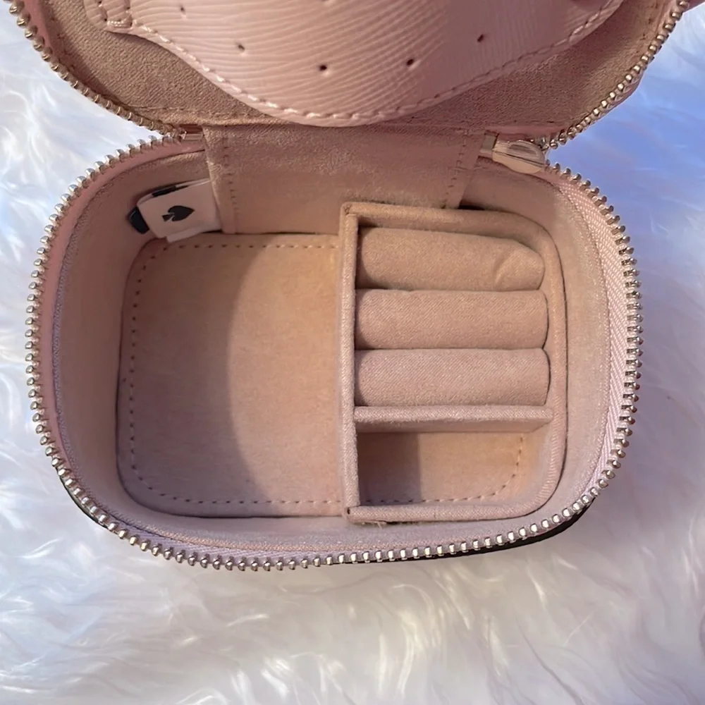 Brand New Kate Spade Genuine Leather Pink Stars Zippered Travel Jewelry Box